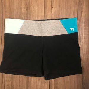 💕VS PINK YOGA SHORTS SIZE S💕